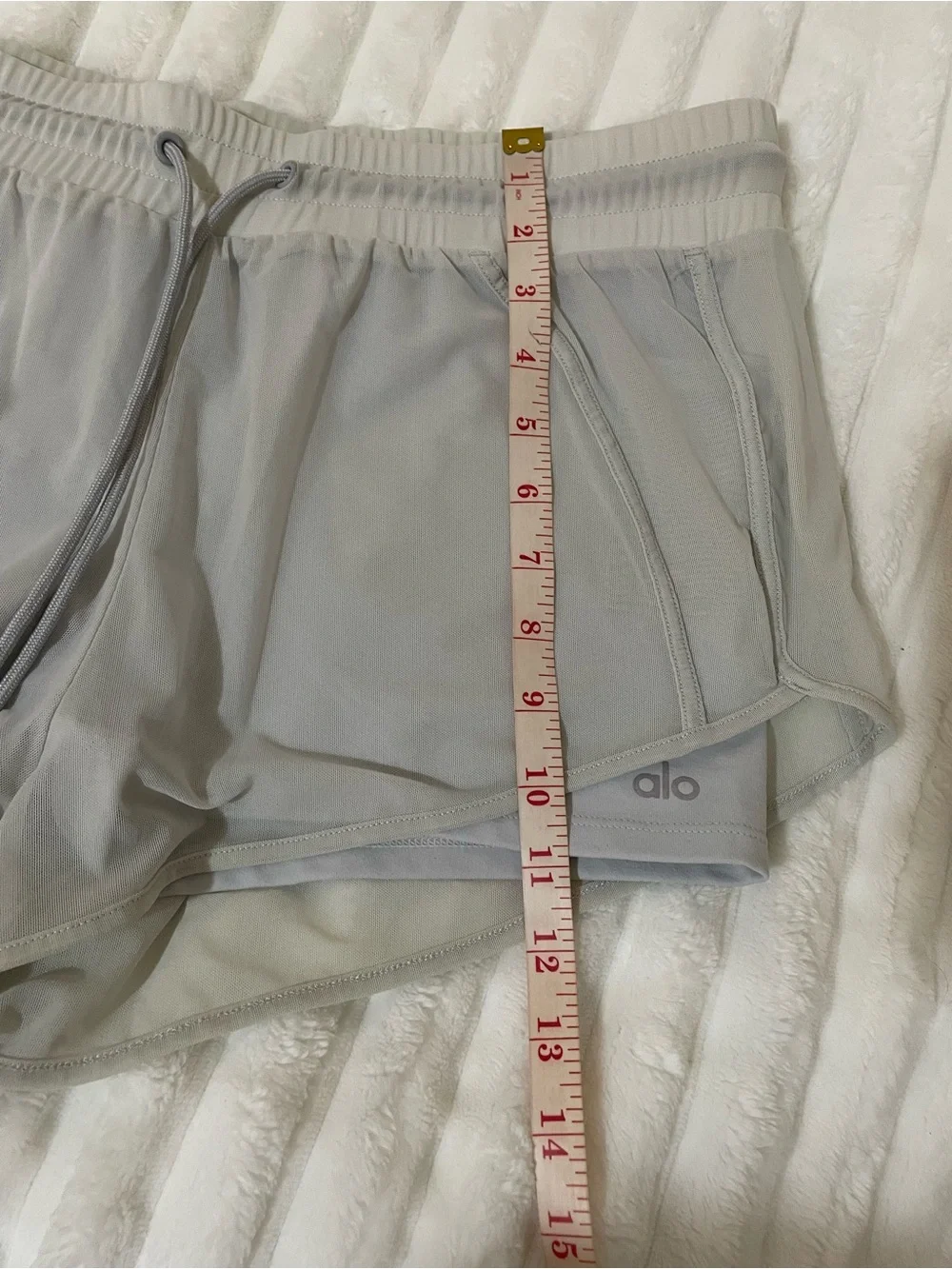 ALO Yoga Women’s White Run Short with Drawstring Waist
